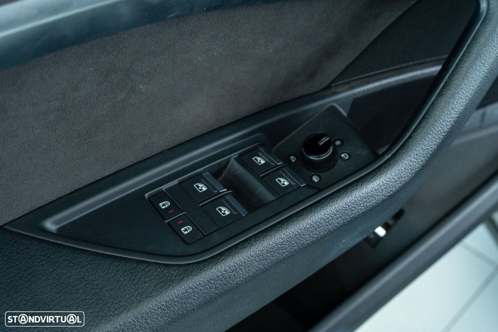 Audi e-tron Sportback 55 quattro S line - 19