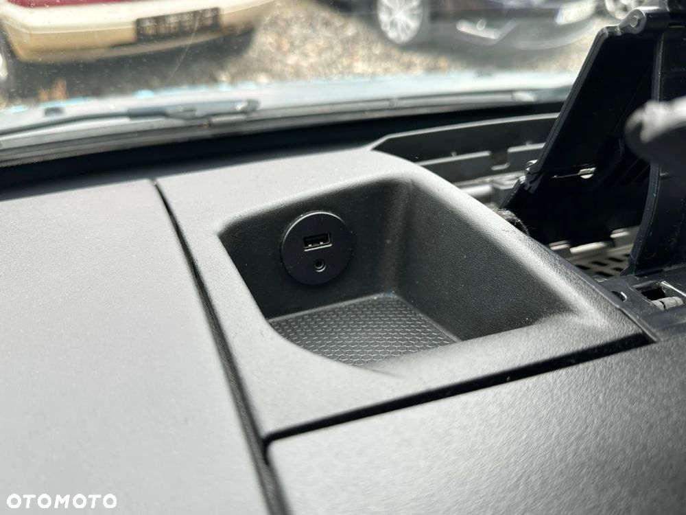 Iveco Daily 35S18 - 22