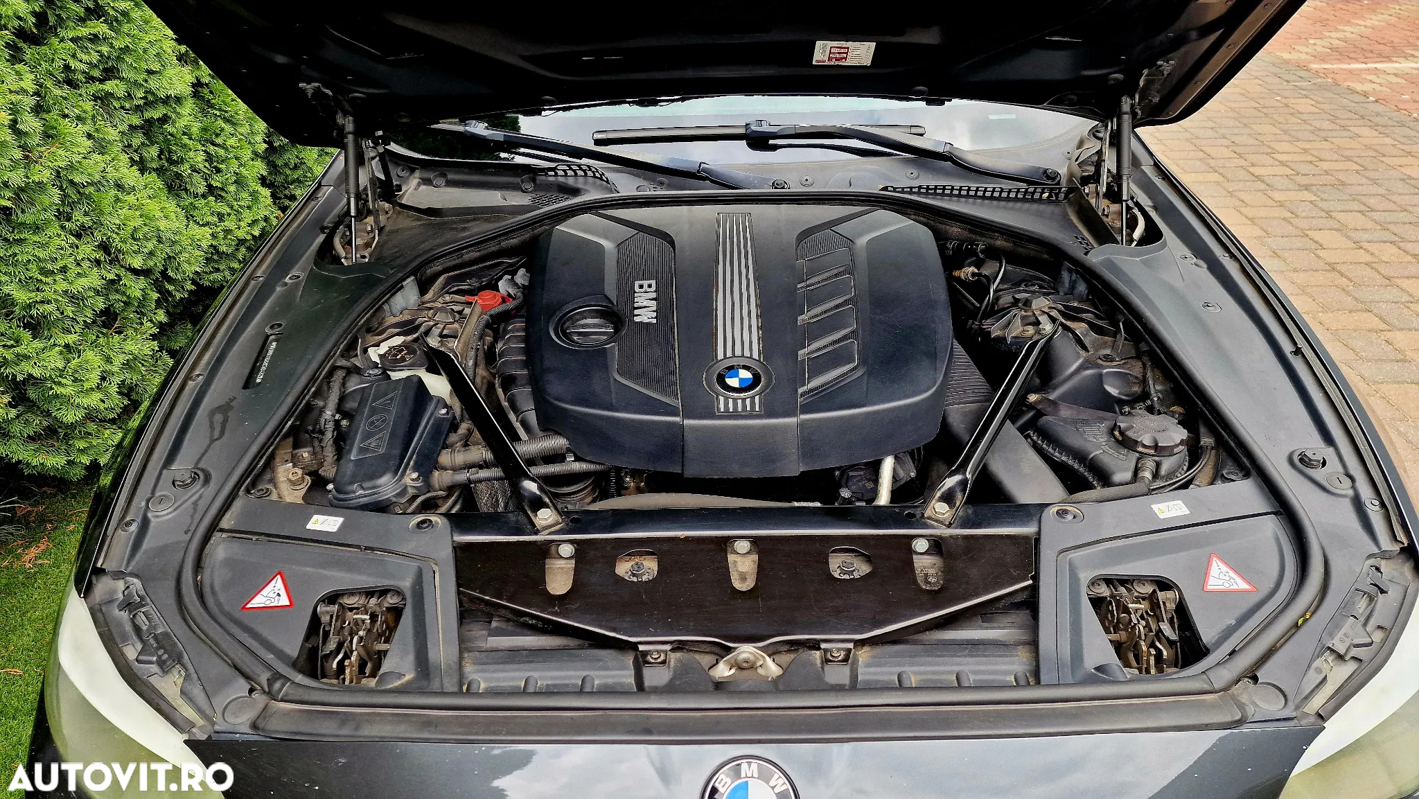 BMW Seria 5 520d Touring Sport-Aut. - 17