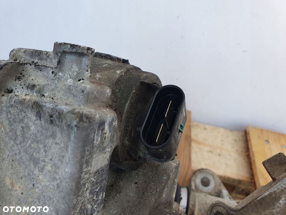 BMW 2 F45 PRZEDKŁADNIA KIEROWNICZA MAGLOWNICA Eu - 14