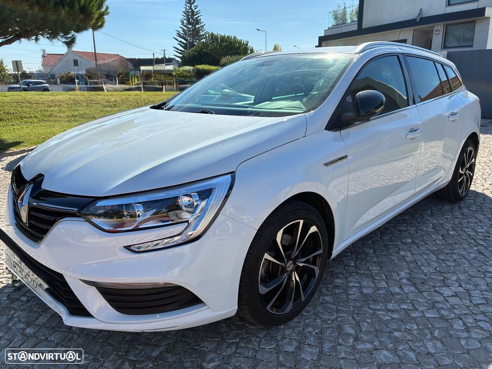 Renault Mégane Sport Tourer 1.5 Blue dCi Limited - 4