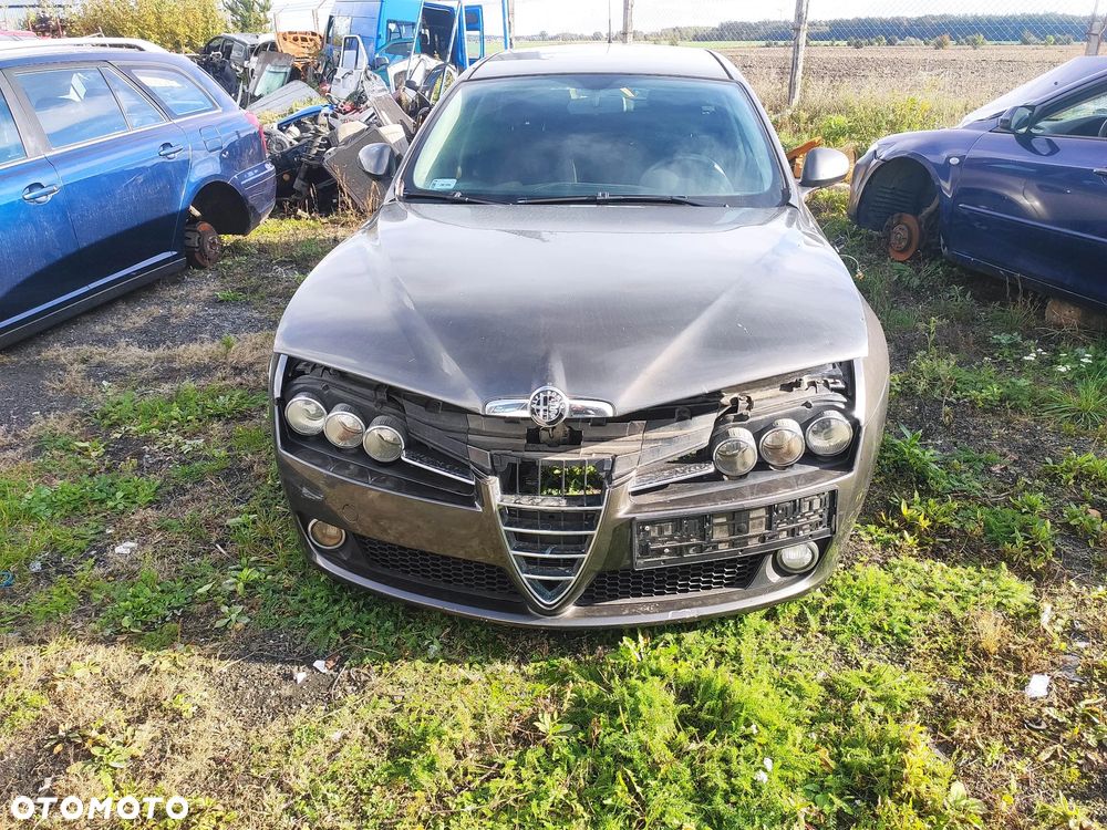 Alfa Romeo 159 kombi silnik 1.9 16v JTD 150km na części - 4