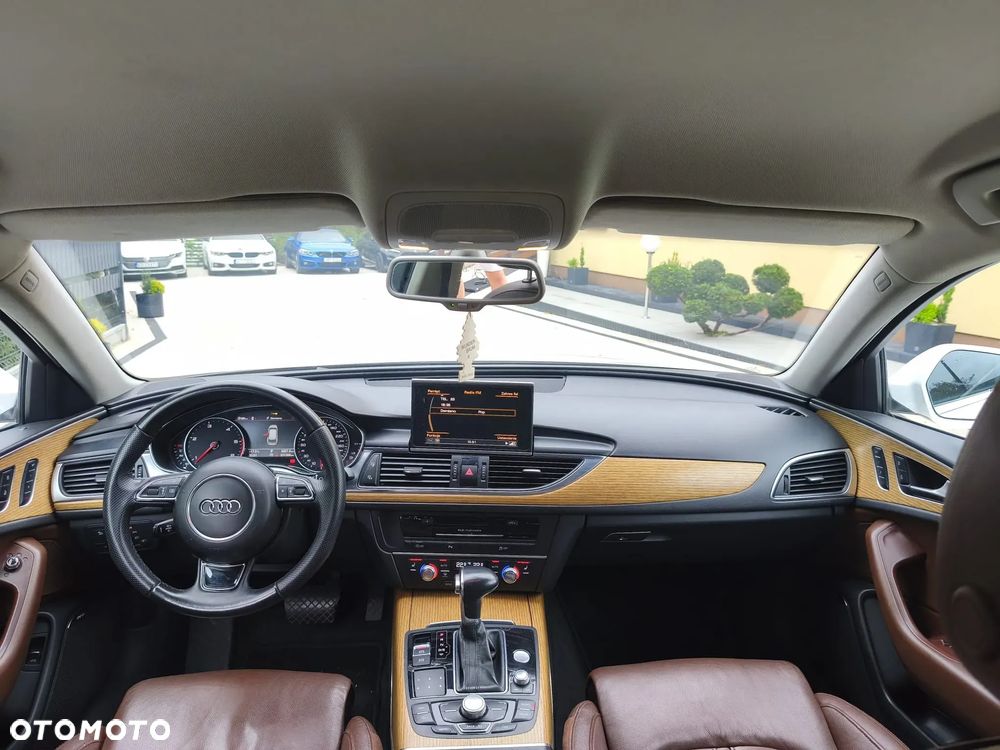 Audi A6 Avant 2.0 TDI Multitronic - 26