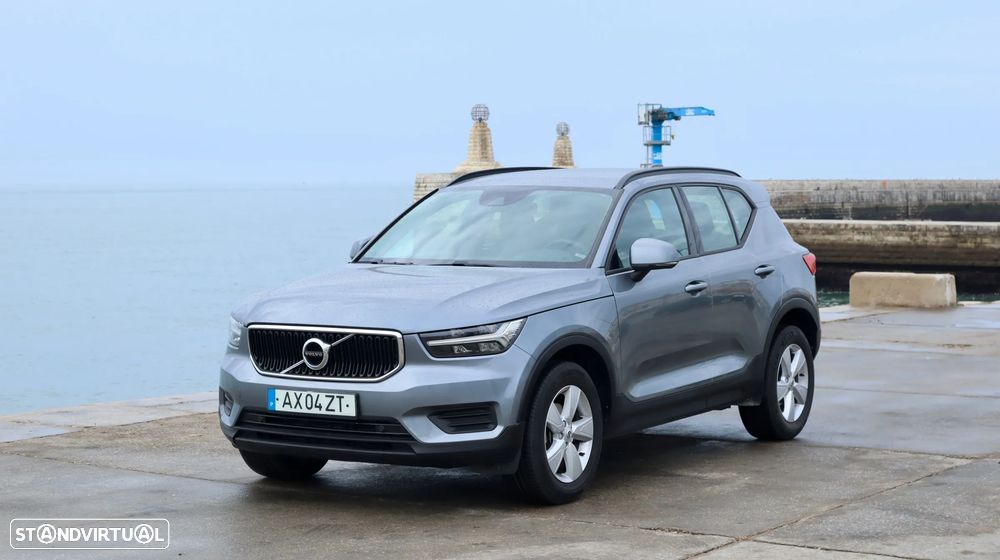 Volvo XC 40 2.0 D3 - 6