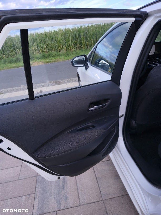 Toyota Corolla 1.8 Hybrid Tour de Pologne - 13