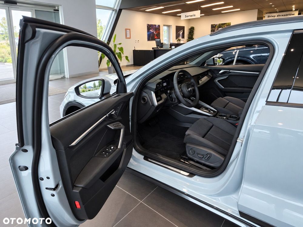 Audi A3 Allstreet - 22