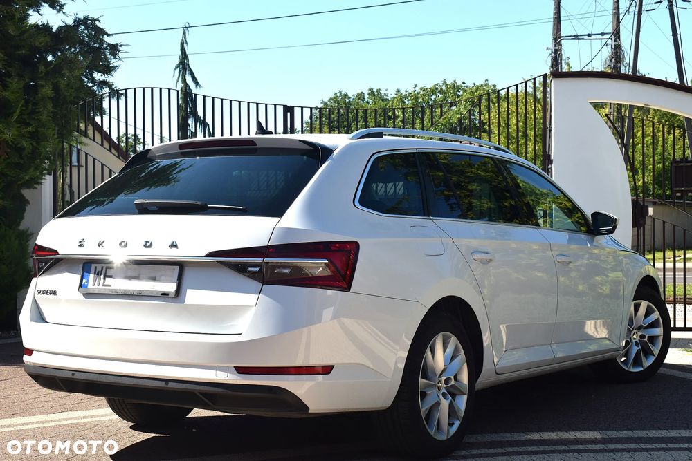 Skoda Superb 2.0 TDI SCR Style DSG - 18