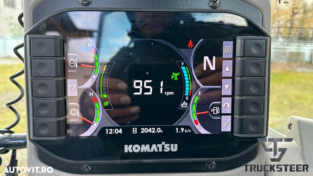 Komatsu WB 97 R - 10