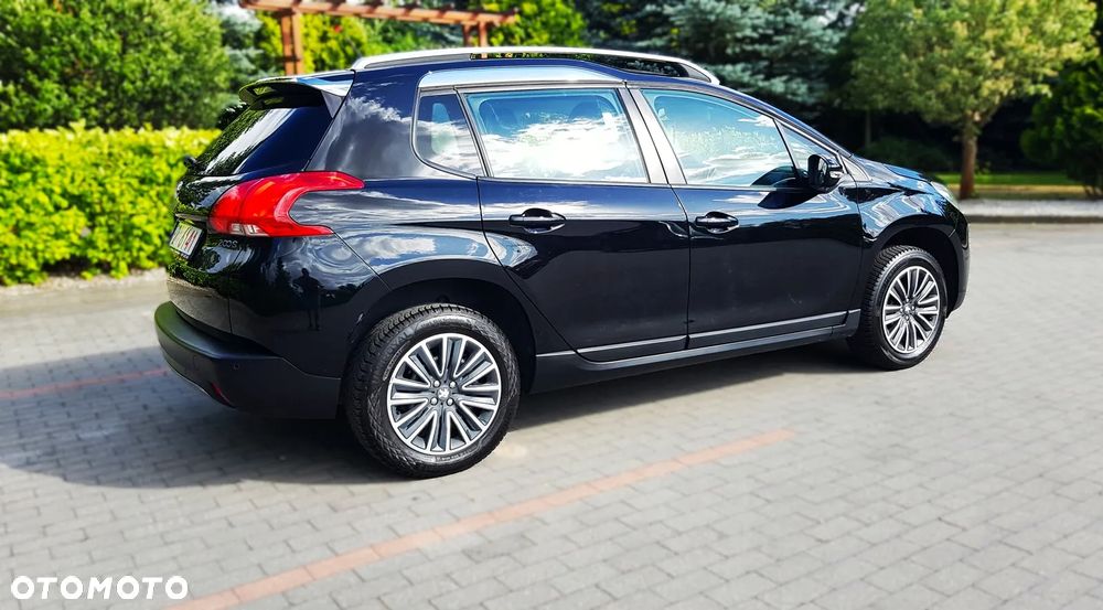 Peugeot 2008 PureTech 110 Stop&Start Allure - 10