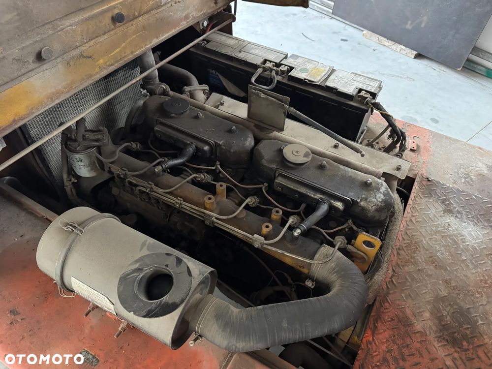Mitsubishi FD 40 - 6
