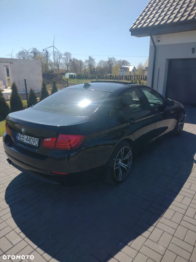 BMW Seria 5 520d - 5
