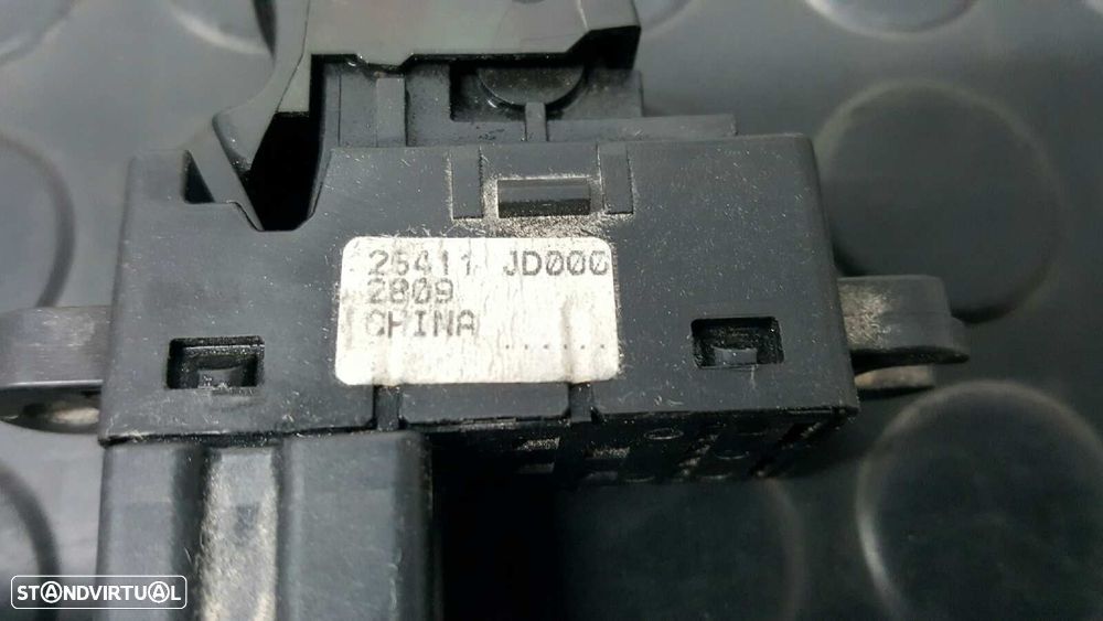 COMANDO DO ELEVADOR TRASEIRO DIREITO NISSAN QASHQAI (J10) TEKNA - 6