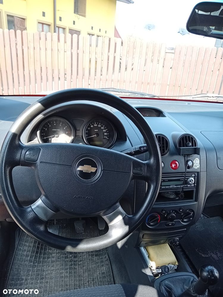 Chevrolet Aveo - 19