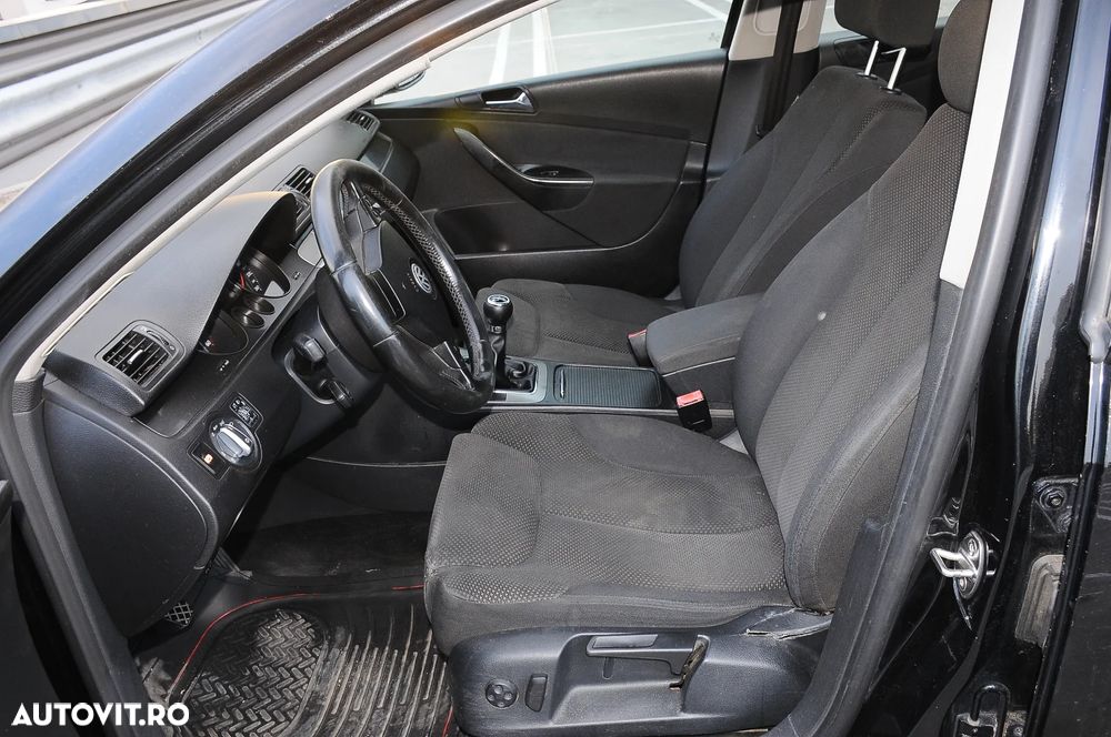 Volkswagen Passat - 5