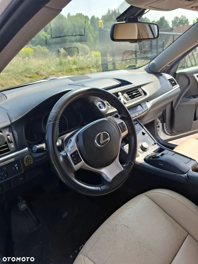 Lexus CT 200h Comfort - 12