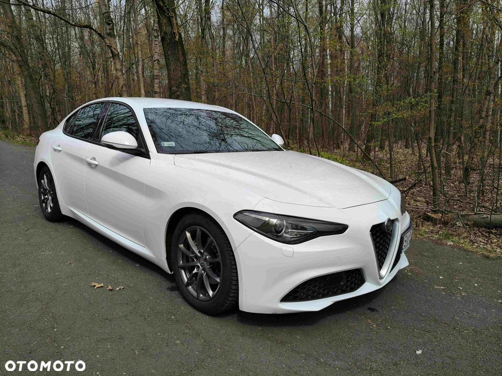 Alfa Romeo Giulia - 7