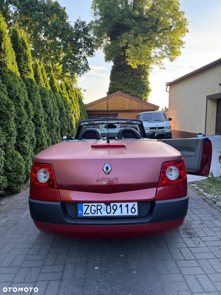 Renault Megane 2.0 Luxe Privilege - 3