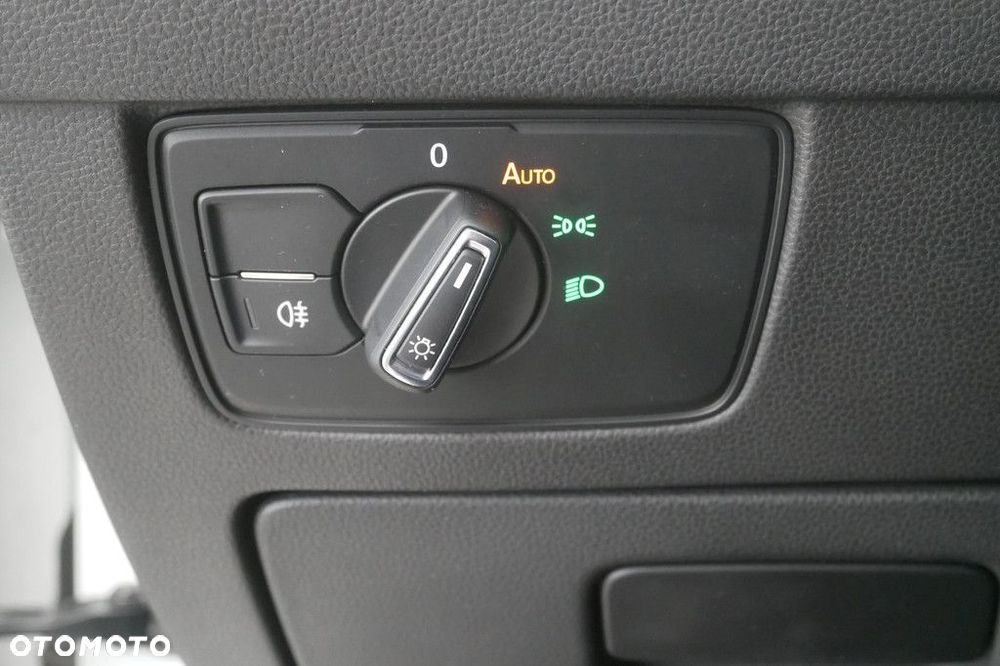 Volkswagen Arteon 2.0 TSI Elegance DSG - 29