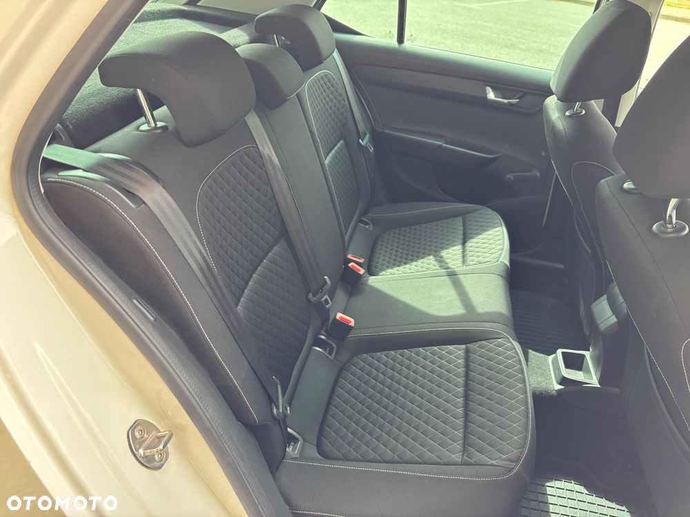 Skoda Fabia 1.2 TSI Cool Edition - 9