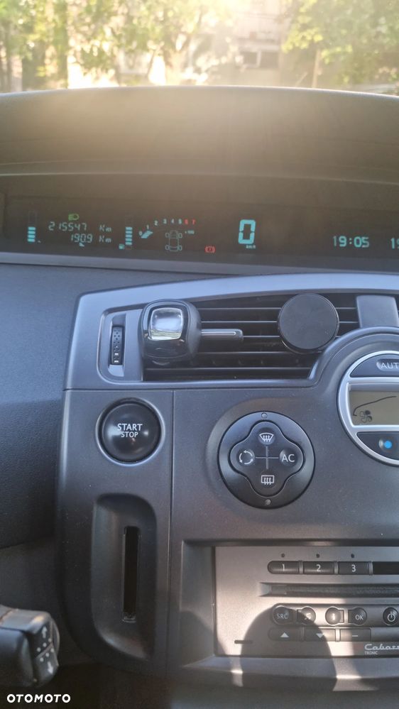 Renault Scenic - 8