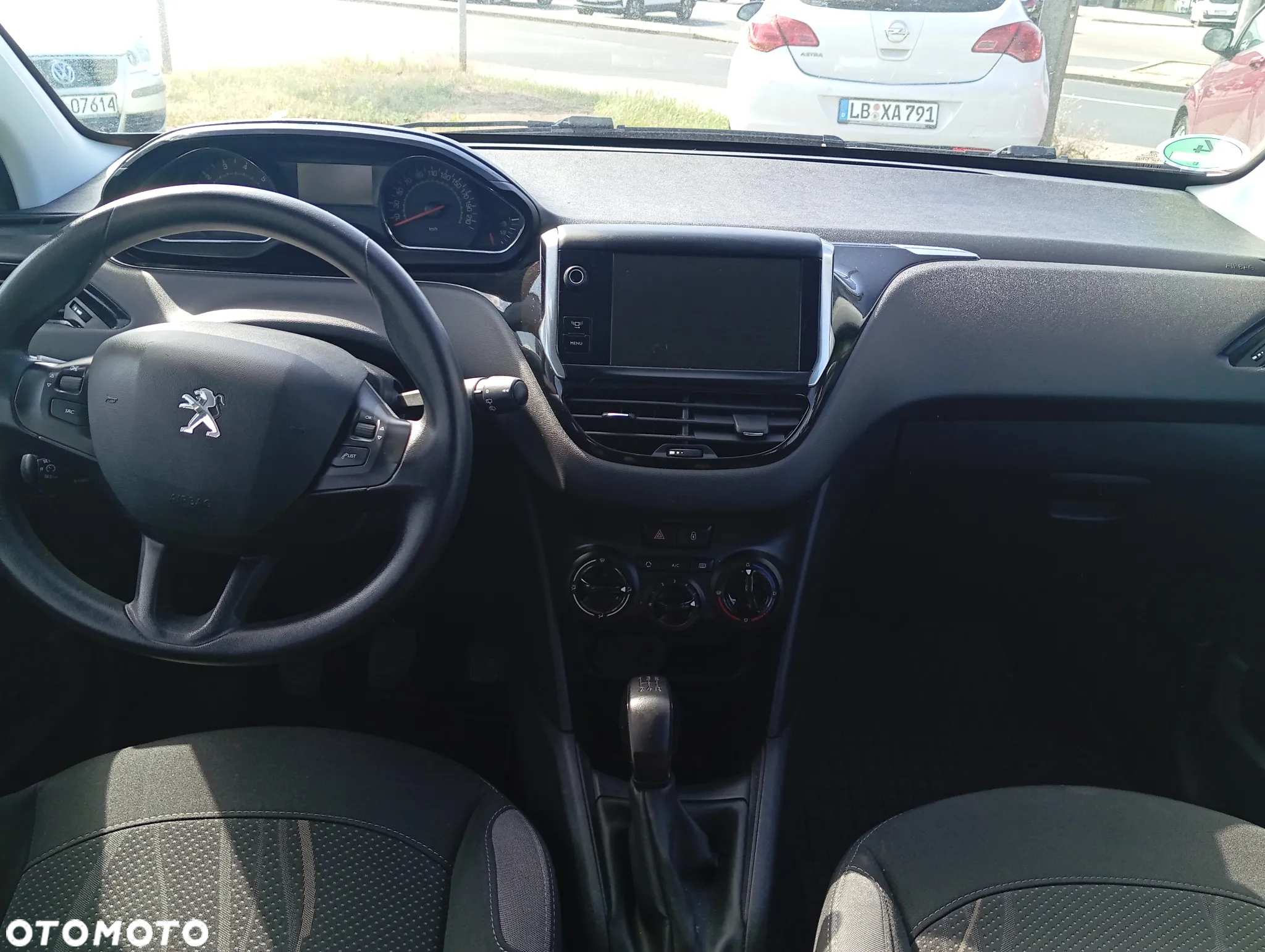 Peugeot 208 1.0 VTi Active - 11