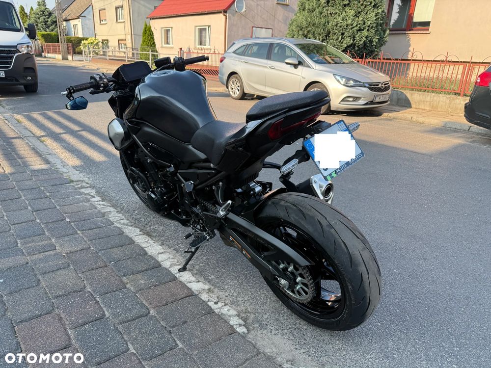 Kawasaki Z 900 - 6