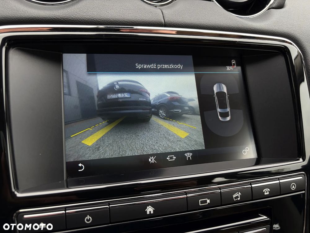 Jaguar XJ 3.0 D V6 Premium Luxury - 29