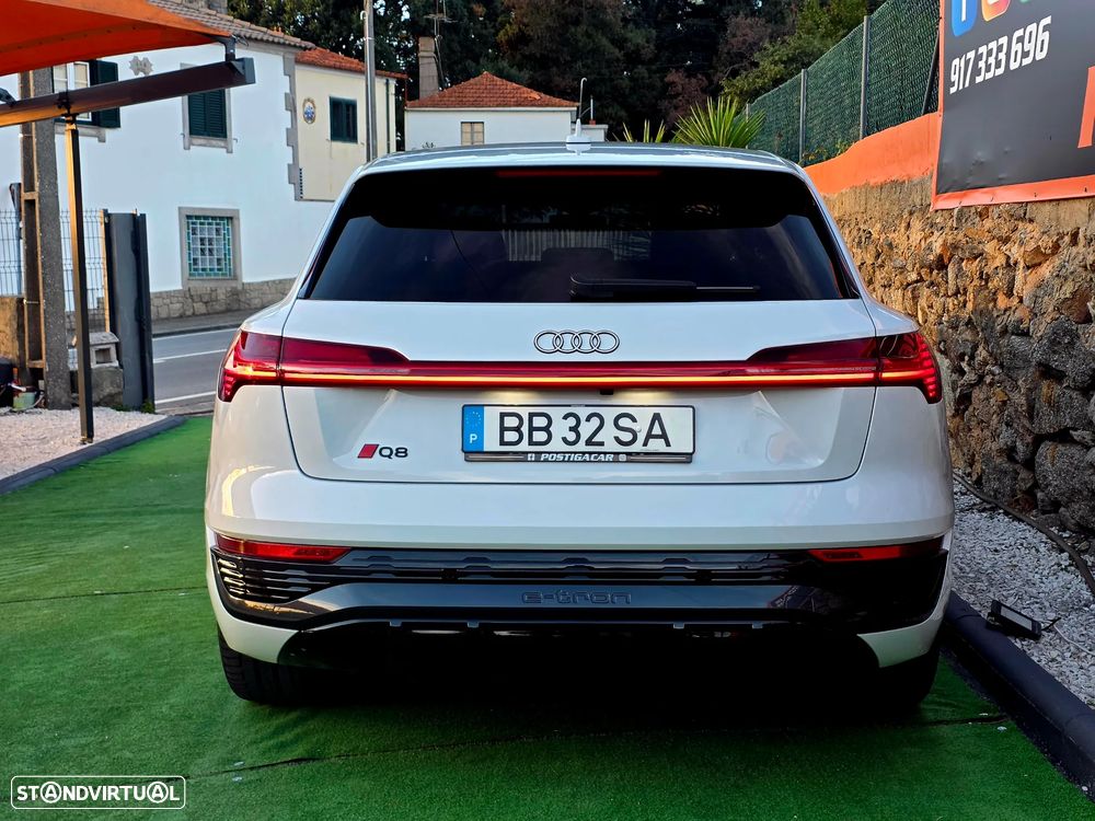 Audi Q8 e-Tron 50 quattro S line - 10