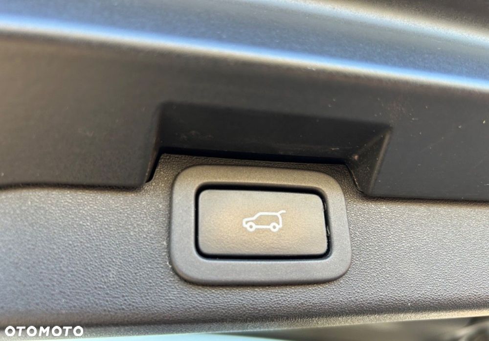 Land Rover Discovery - 21