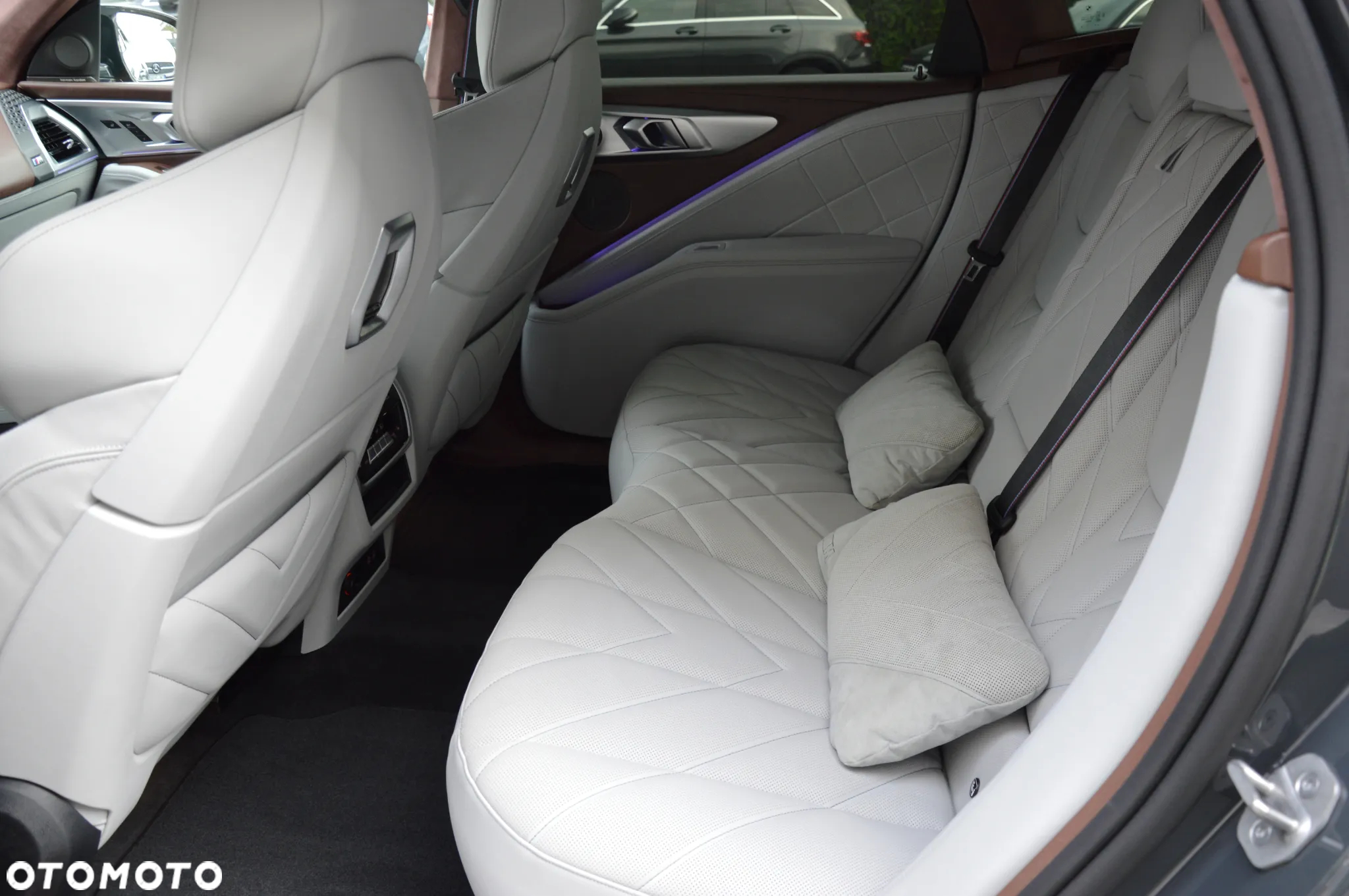 BMW XM PHEV sport - 18