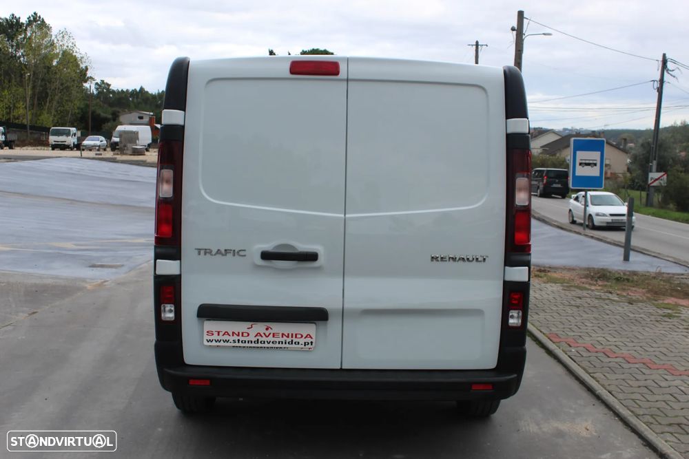 Renault TRAFIC 2.0 dCi L2H1 // LONGA - 5