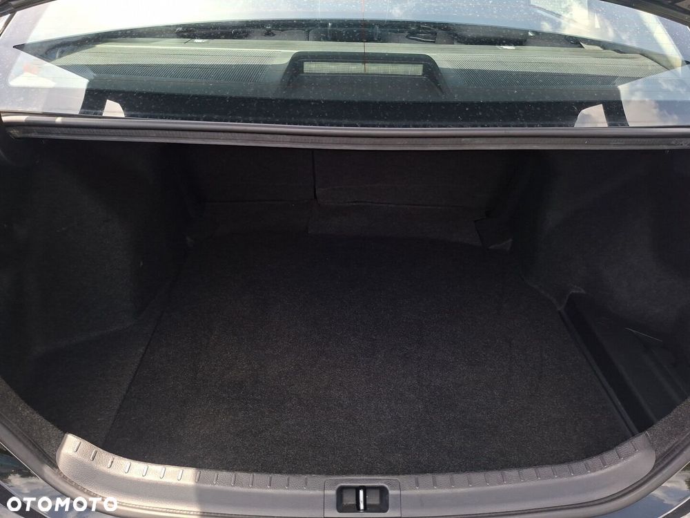 Toyota Corolla 1.6 Premium EU6 - 11