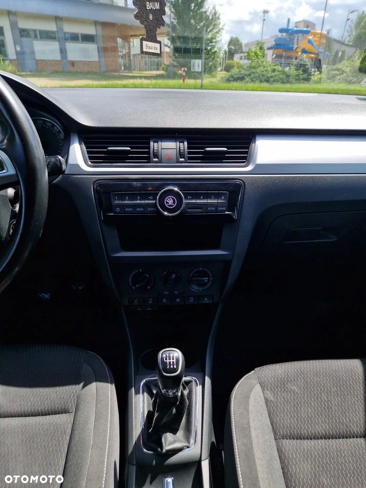 Skoda RAPID 1.2 TSI Ambition - 7