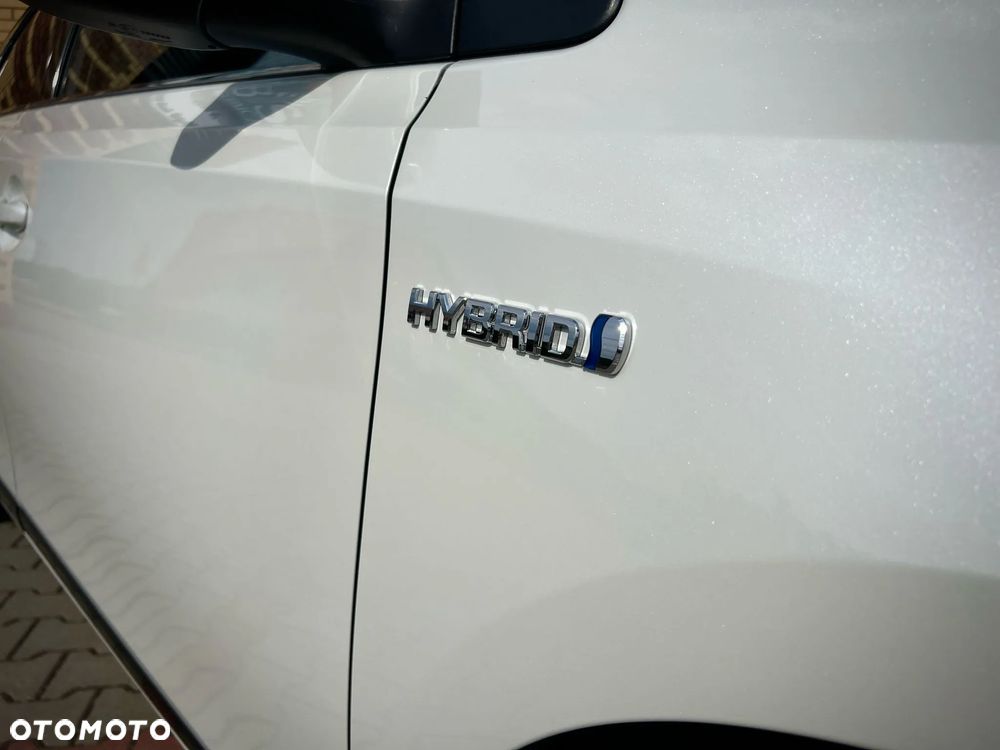 Toyota Auris Hybrid 135 Selection - 12
