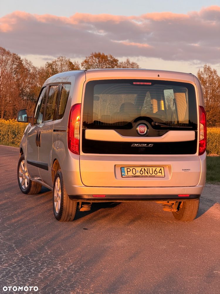 Fiat Doblo Dynamic - 28