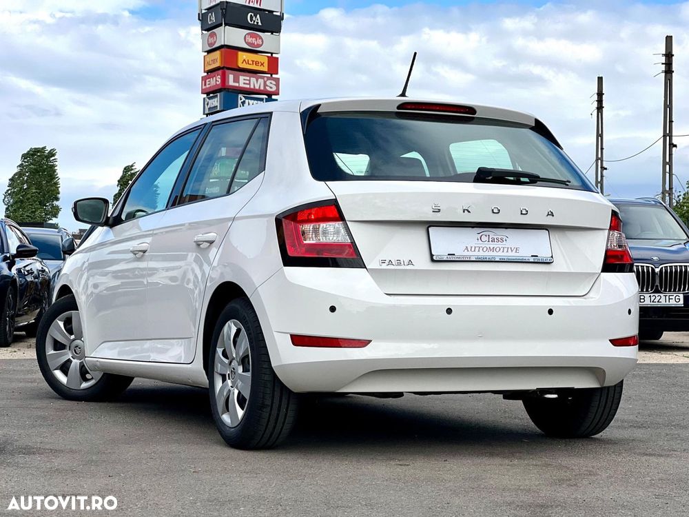 Skoda Fabia - 7