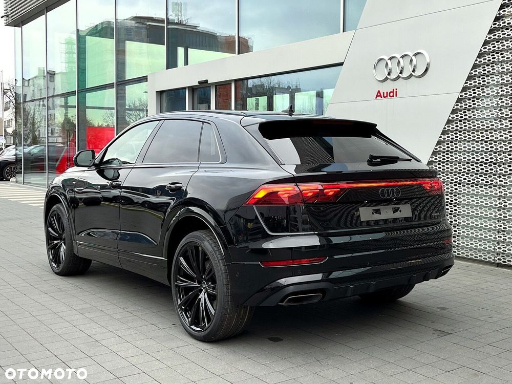Audi Q8 - 3