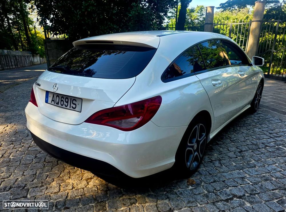 Mercedes-Benz CLA 200 - 2