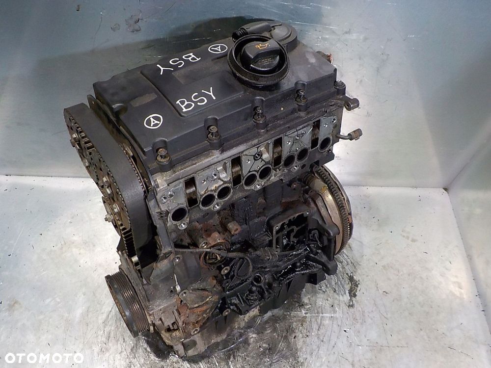 MITSUBISHI OUTLANDER GRANDIS SILNIK 2.0 DI-D BSY - 1