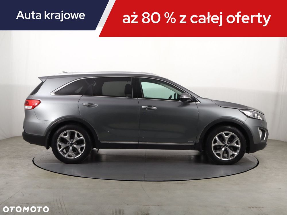 Kia Sorento - 8