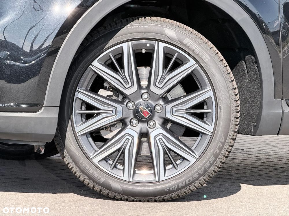 Hongqi HS5 - 8