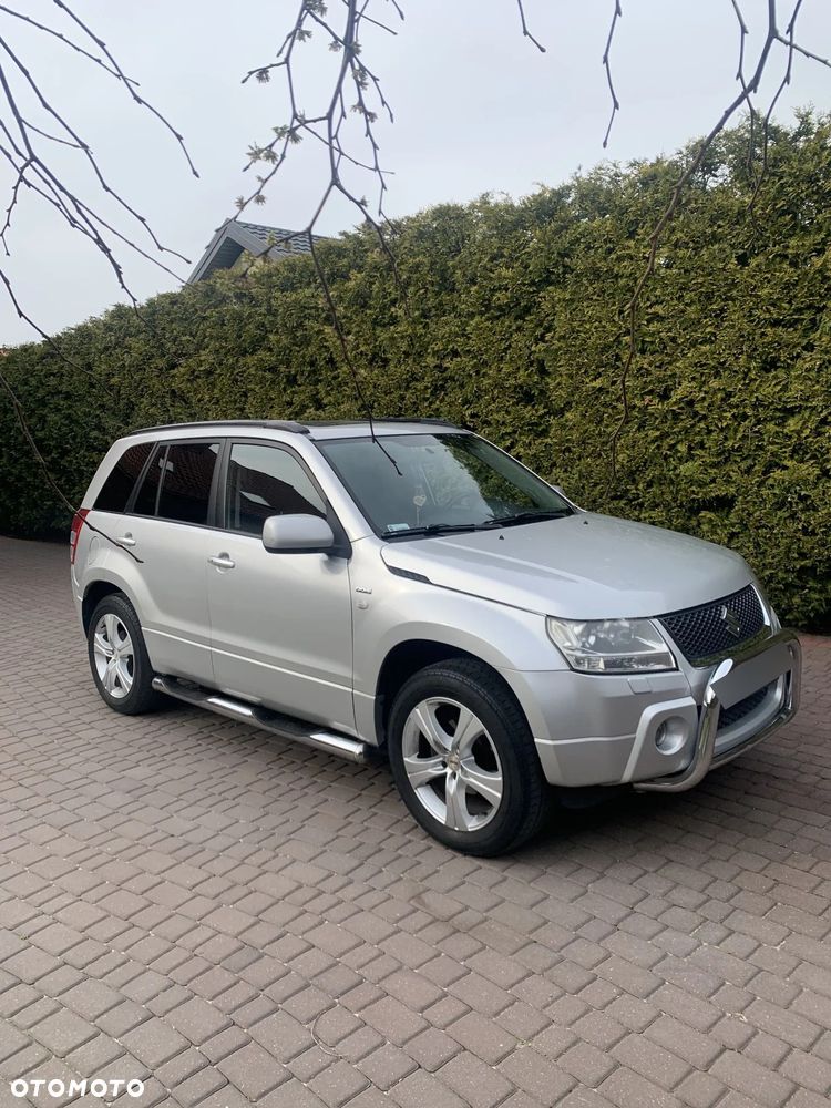 Suzuki Grand Vitara 1.9 DDiS Elegance EU5 - 1