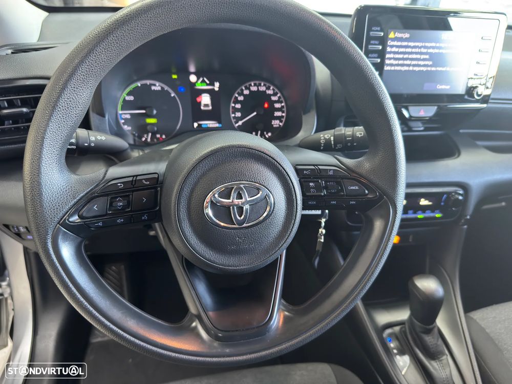 Toyota Yaris 1.5 HDF Comfort Plus - 25