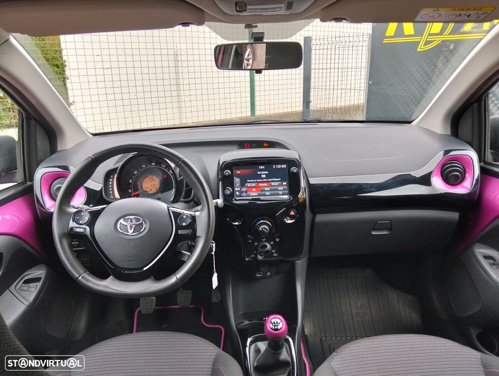 Toyota Aygo 1.0 X-Cite - 6