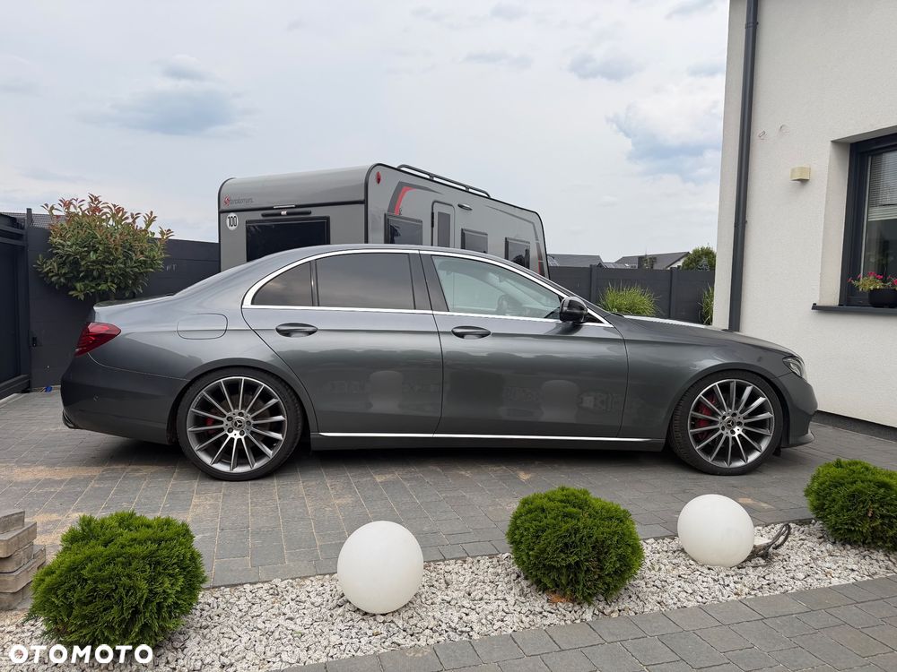 Mercedes-Benz Klasa E 350 d 9G-TRONIC Exclusive - 8