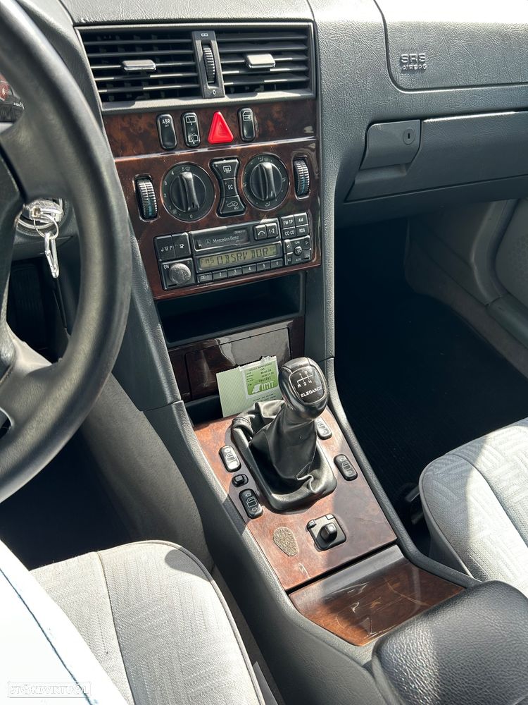 Mercedes-Benz C 250 TD Elegance - 17