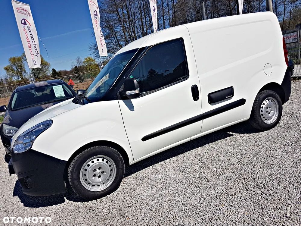 Opel COMBO - 22