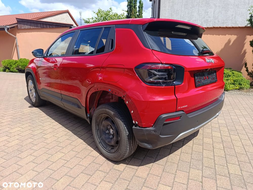Jeep Avenger 1.2 GSE T3 Turbo-Benzin GDI Summit - 3