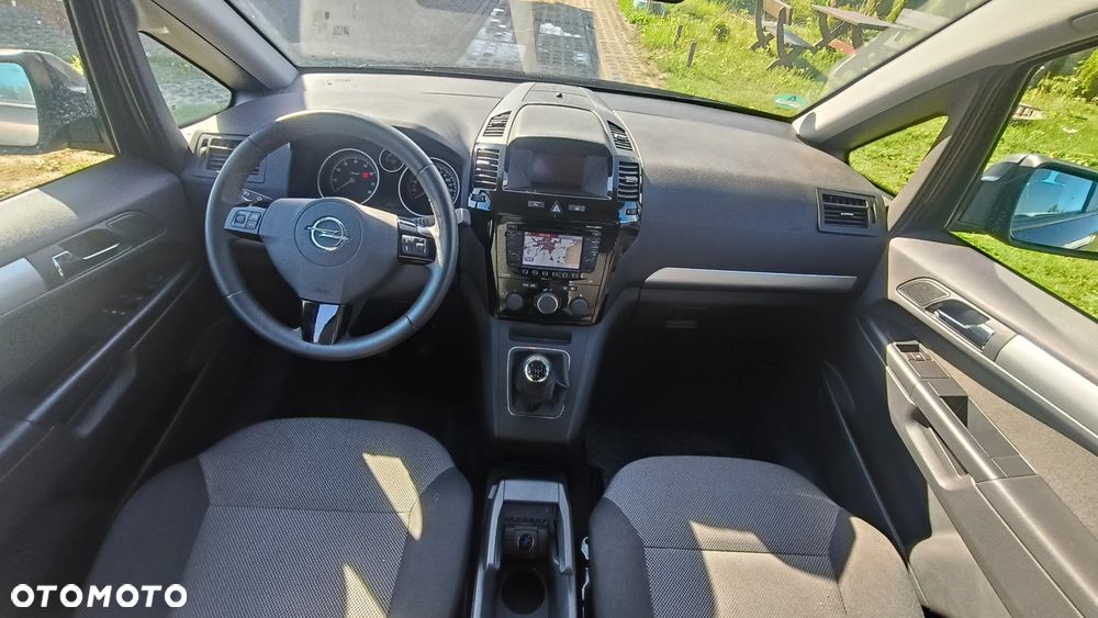 Opel Zafira 1.8 Family Plus - 9