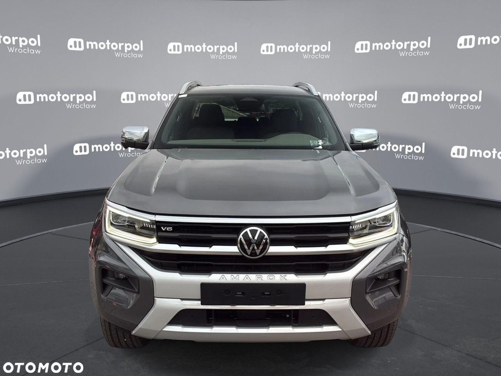 Volkswagen Amarok 3.0 V6 TDI 4Mot Aventura - 2